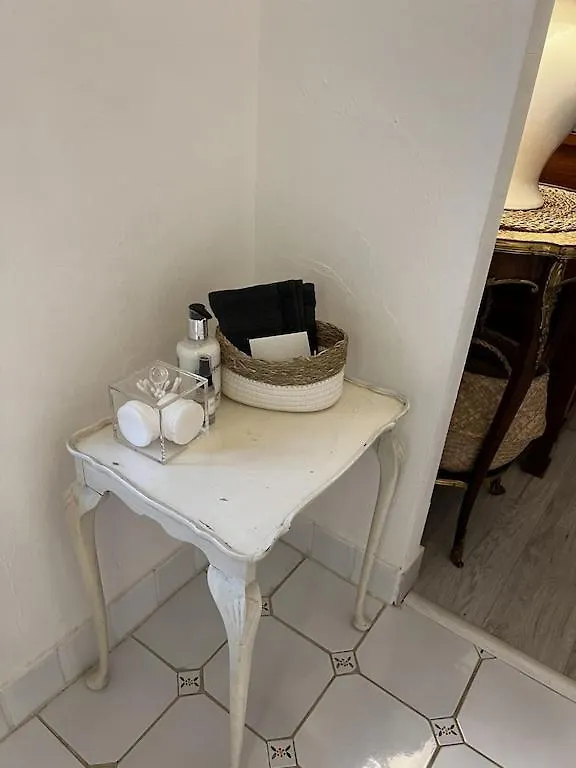 Charming, Chic, Secluded Villa Within Walking Distance From Lorgues
